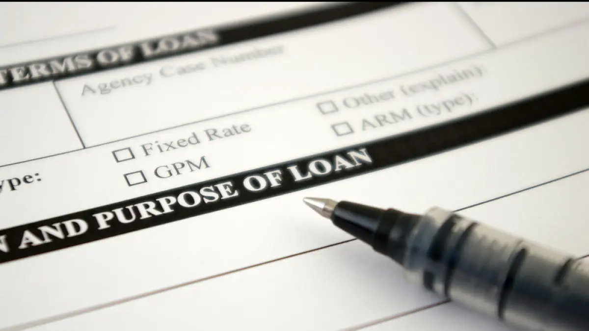 Comparing Trustpay Loans with Other Loan Distribution Companies in India